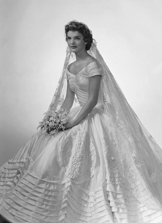 Bridal portrait of Jacqueline Lee Bouvier
