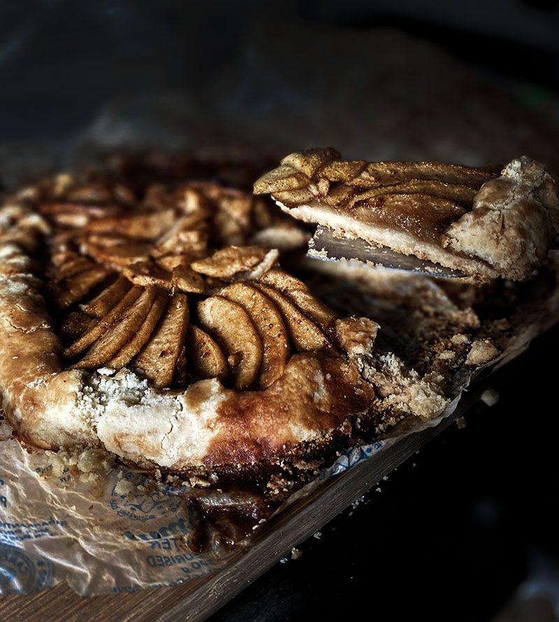 Recipe - French apple galette with apricot glaze
