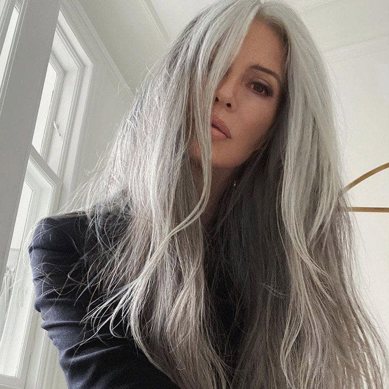 How to care for grey hair
